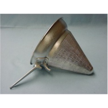 4700- 5-1/2 Qt China Cap Strainer